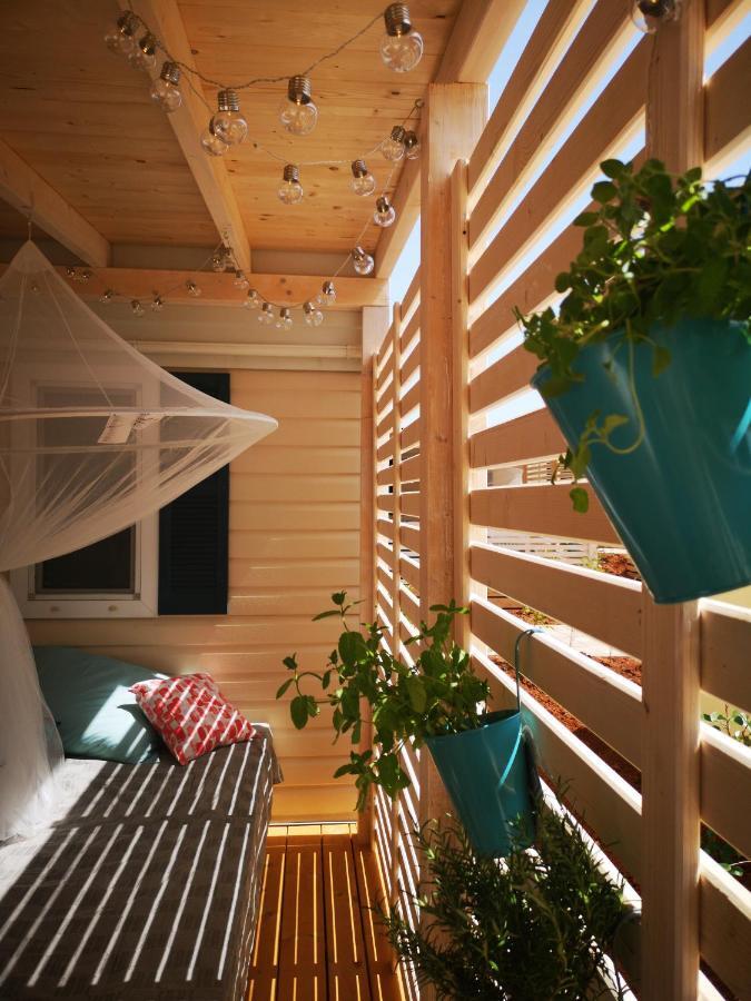 West Coast Mobilhome With Xxl Terrace Tar-Vabriga 외부 사진